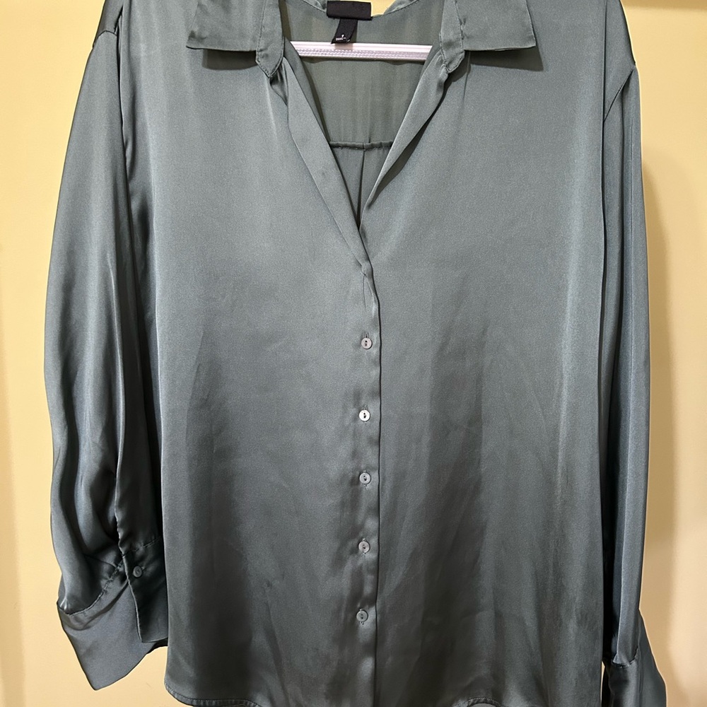 Sleek Green Button-Up Satin Blouse